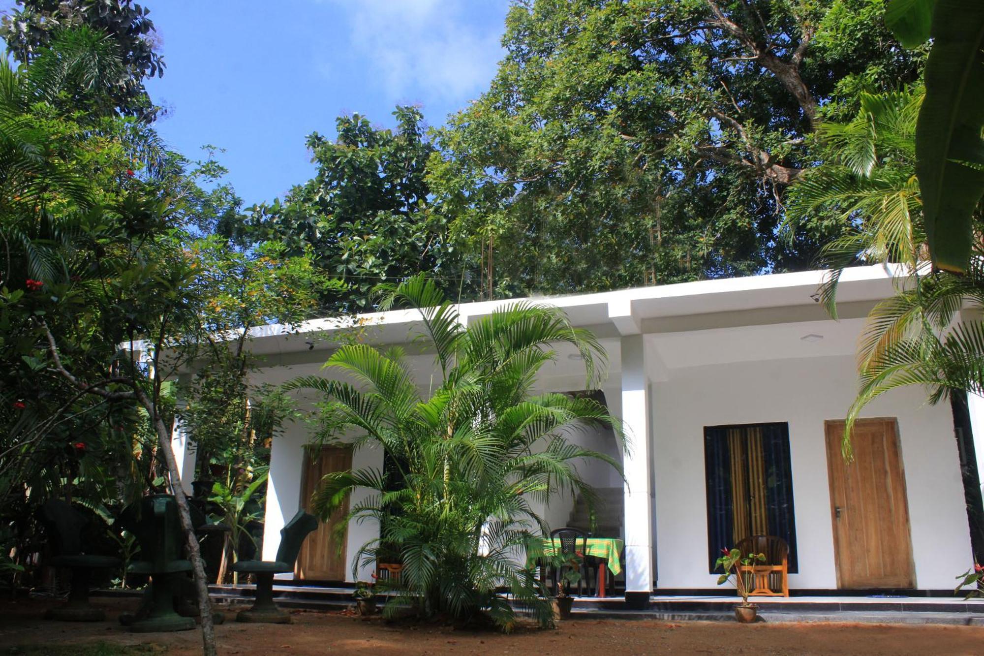 Sigiriya Mana B&B Ngoại thất bức ảnh