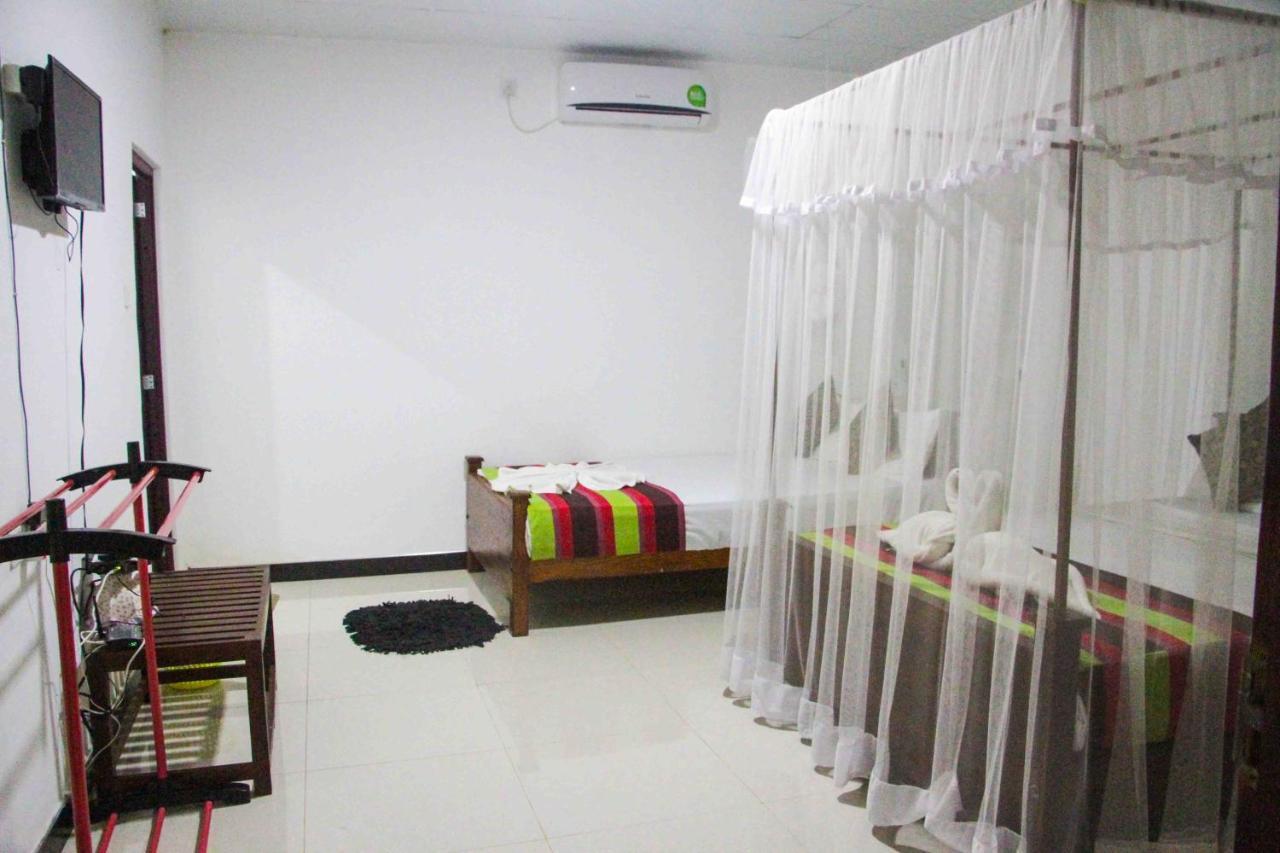 Sigiriya Mana B&B Ngoại thất bức ảnh